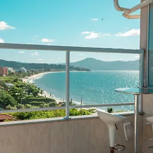 Mergulho No Mar De Jurere Com Vista Lateral Florianópolis